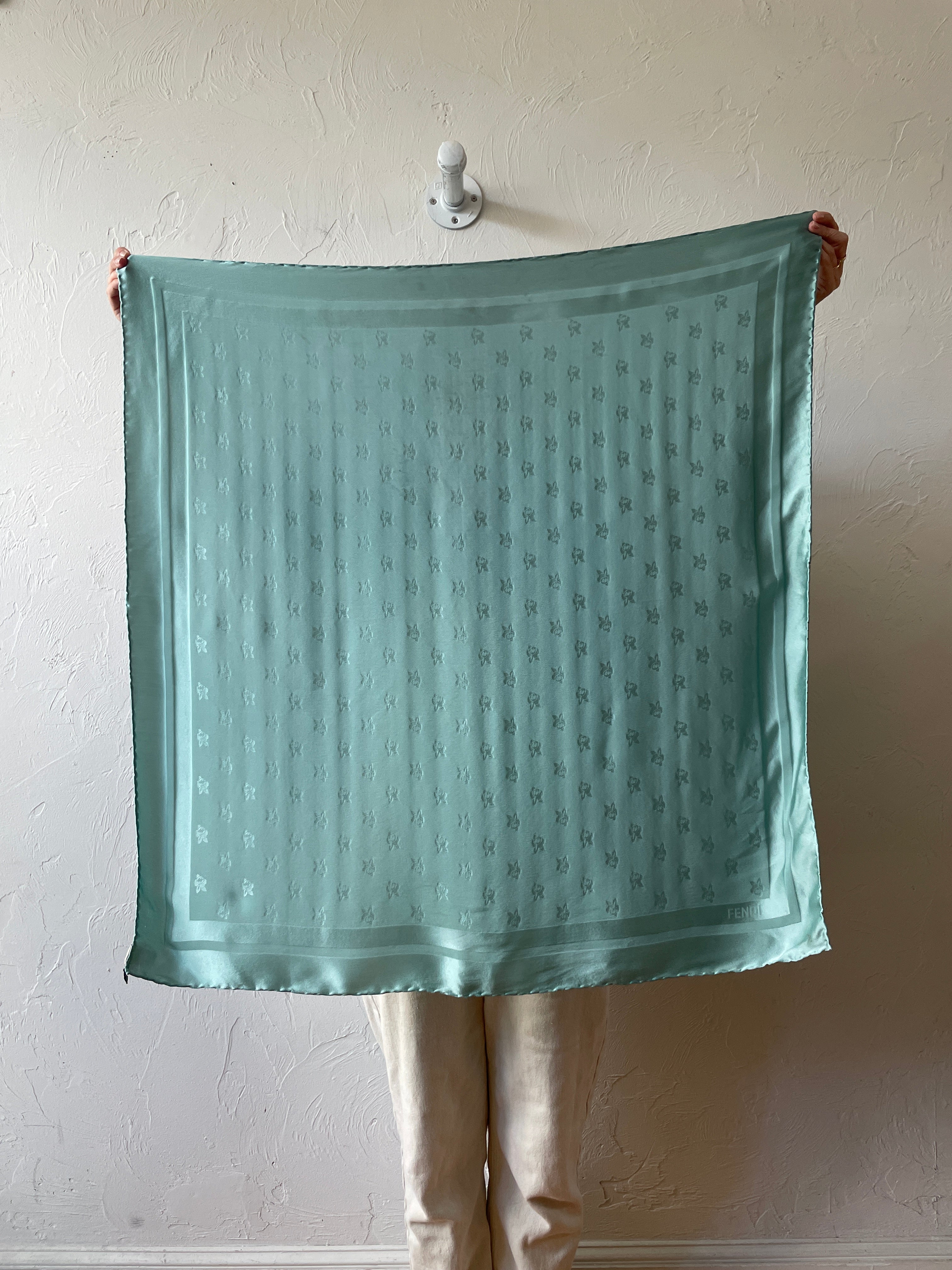 Designer Vintage – We Thieves