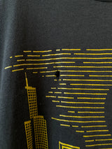 Vintage 1989 Chicago Skyline Black & Gold T-Shirt S - We Thieves