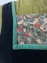 Vintage Novelty Black Velvet Folk Dress with Green Trim XS/S - We Thieves