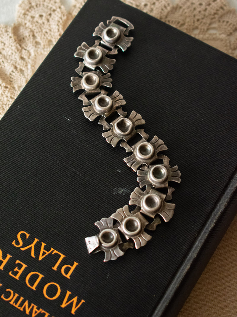 Vintage Sterling Segmented Flower Bracelet - We Thieves