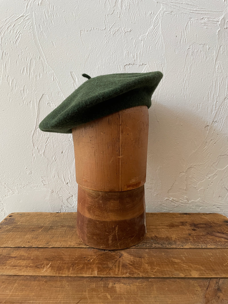 Classic French Wool Beret - We Thieves