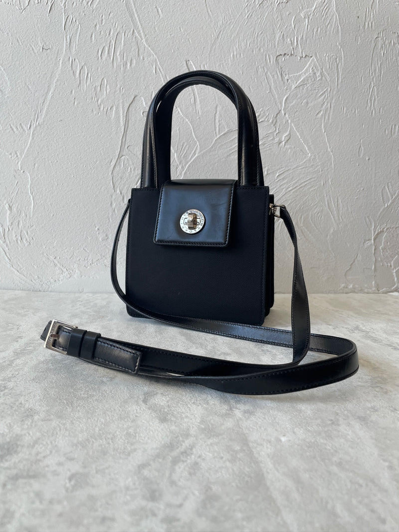 BVLGARI ブラックレザー バッグ Vintage Bvlgari Black Nylon and Leather Shoulder Bag – We Thieves
