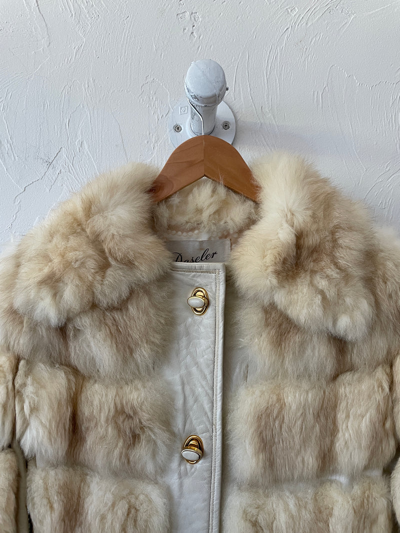 Vintage 1960s Daseler Furs and White Leather Coat - We Thieves