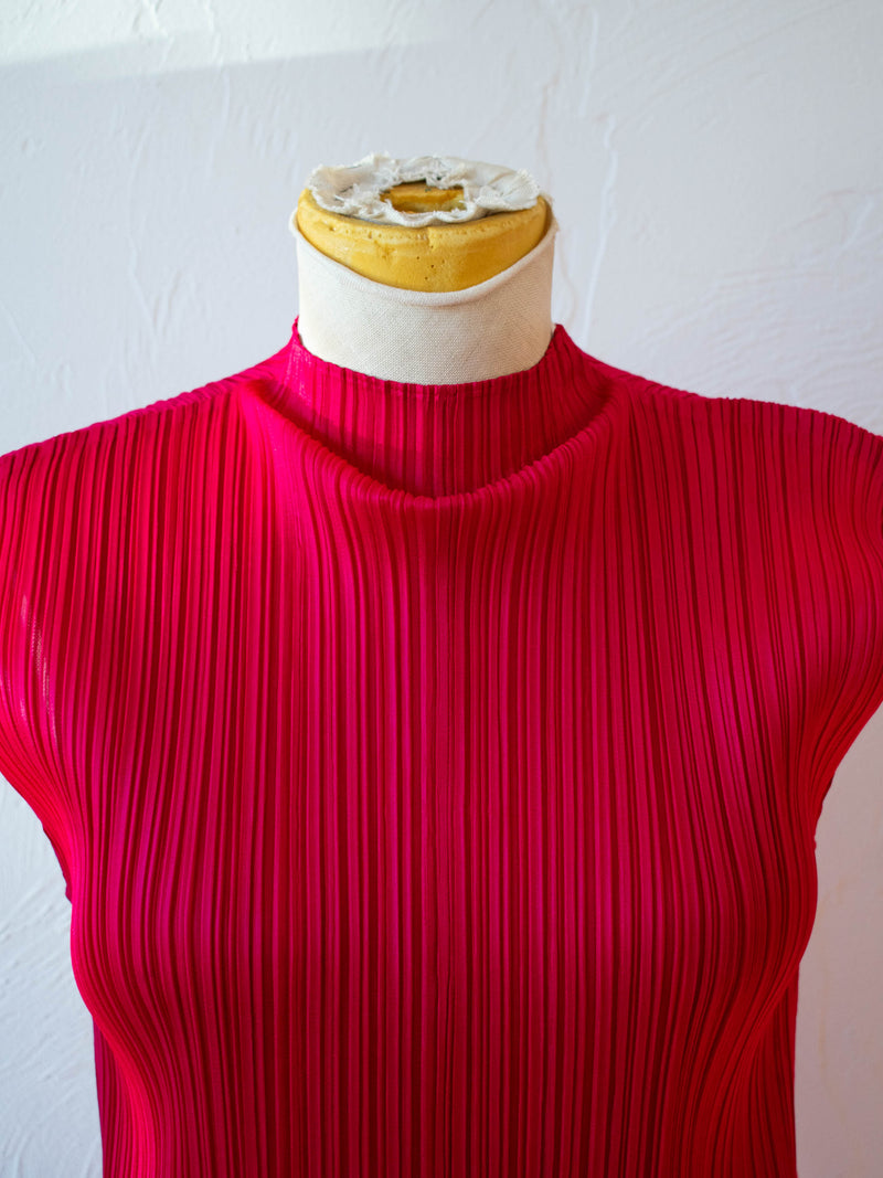 Vintage Issey Miyake Pleats Please Fuscia Pink Sleeveless Plissé Tunic Dress S/M - We Thieves