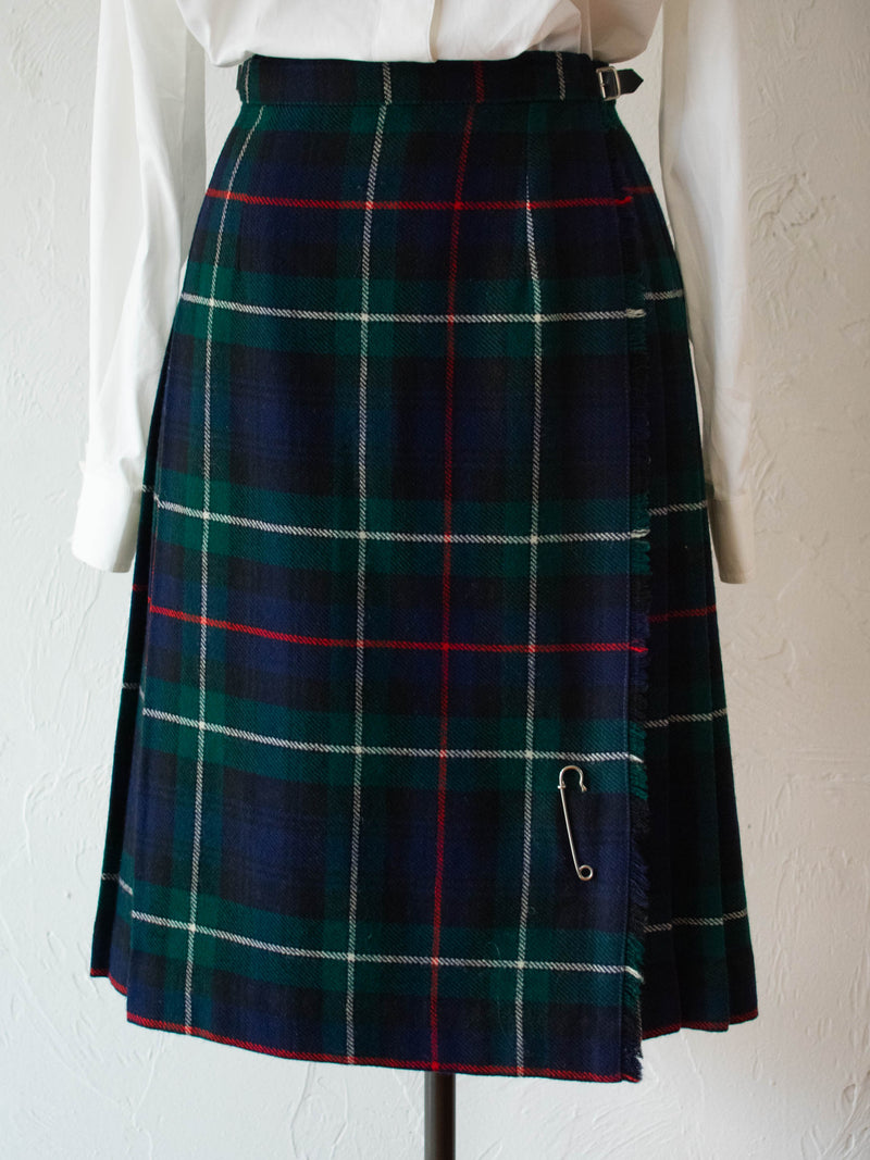 Vintage Blarney Irish Tartan Wool Kilt Skirt M - We Thieves