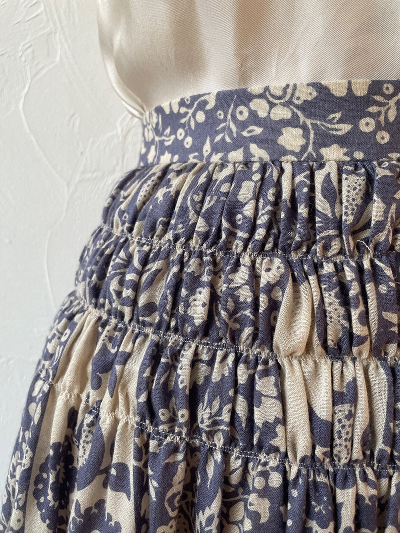 Vintage 1980s Chloe Pomegranate Print Midi Skirt with Shirring Details XS/S - We Thieves