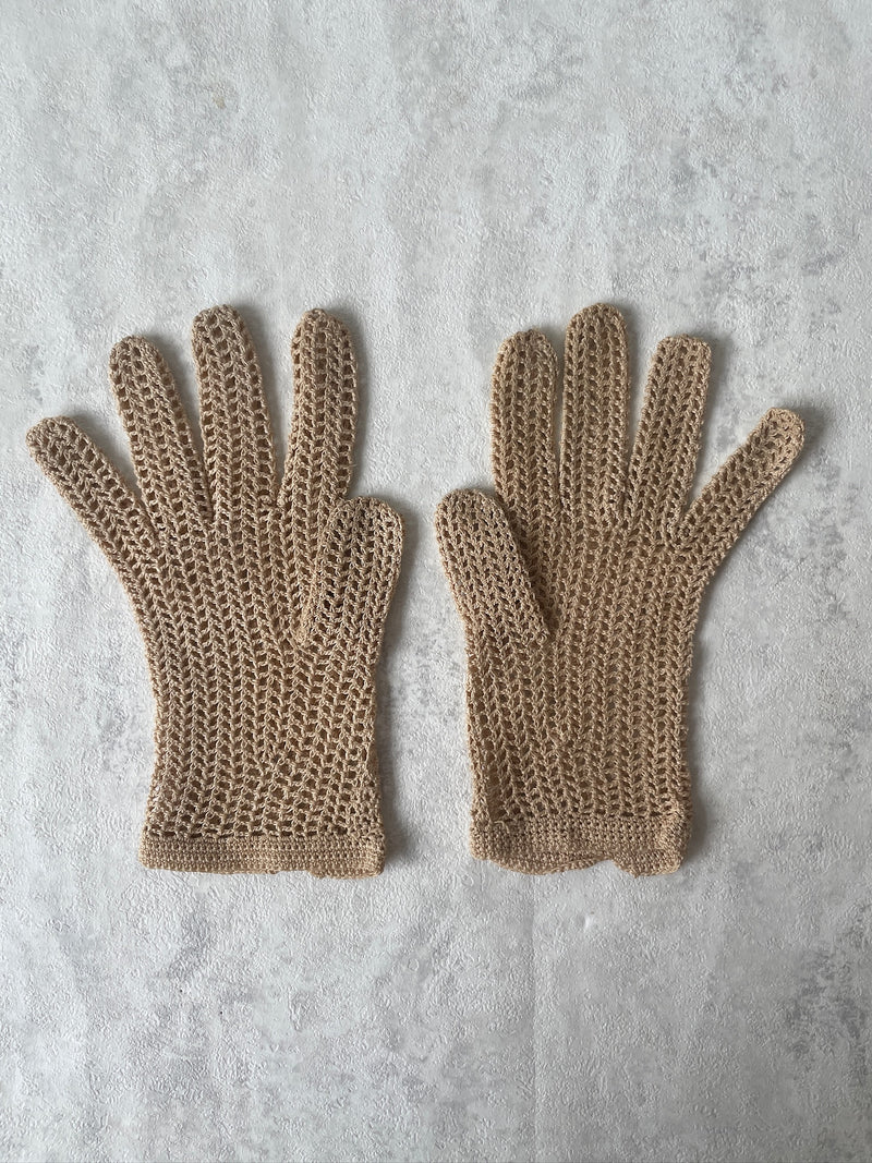 Vintage Edwardian Small Beige Crochet Gloves - We Thieves