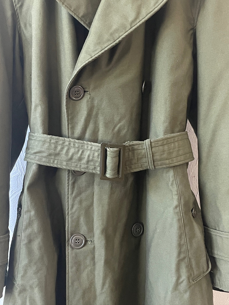 Vintage Military OG-107 Green Belted Trench Coat w/ Removable Lining S - We Thieves