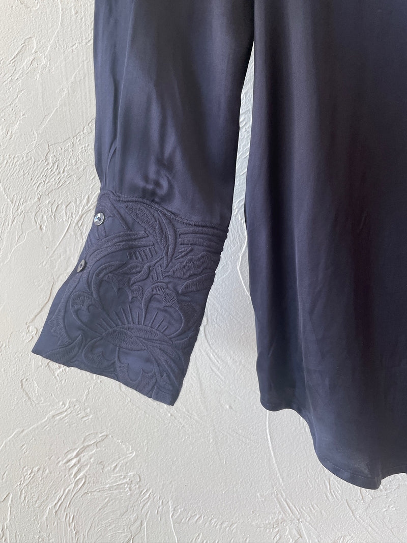 Pre-loved COS Navy Blouse with Embroidered Collar L - We Thieves