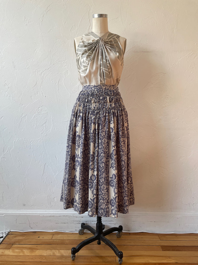 Vintage 1980s Chloe Pomegranate Print Midi Skirt with Shirring Details XS/S - We Thieves