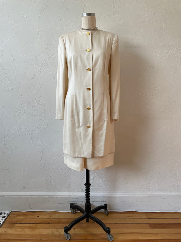 Vintage Salvatore Ferragamo White Silk Jacket with Gold Buttons M - We Thieves