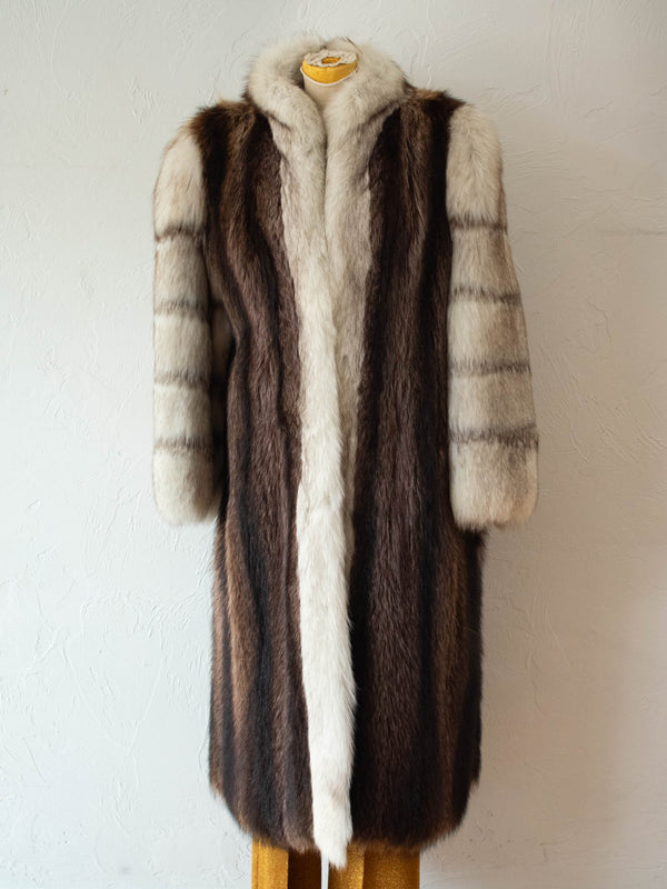 Vintage Canadian Bespoke Two-Tone Fur Coat M/L - We Thieves