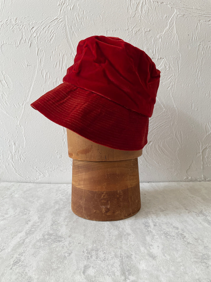 Vintage Red Velvet Floppy Bucket Hat - We Thieves