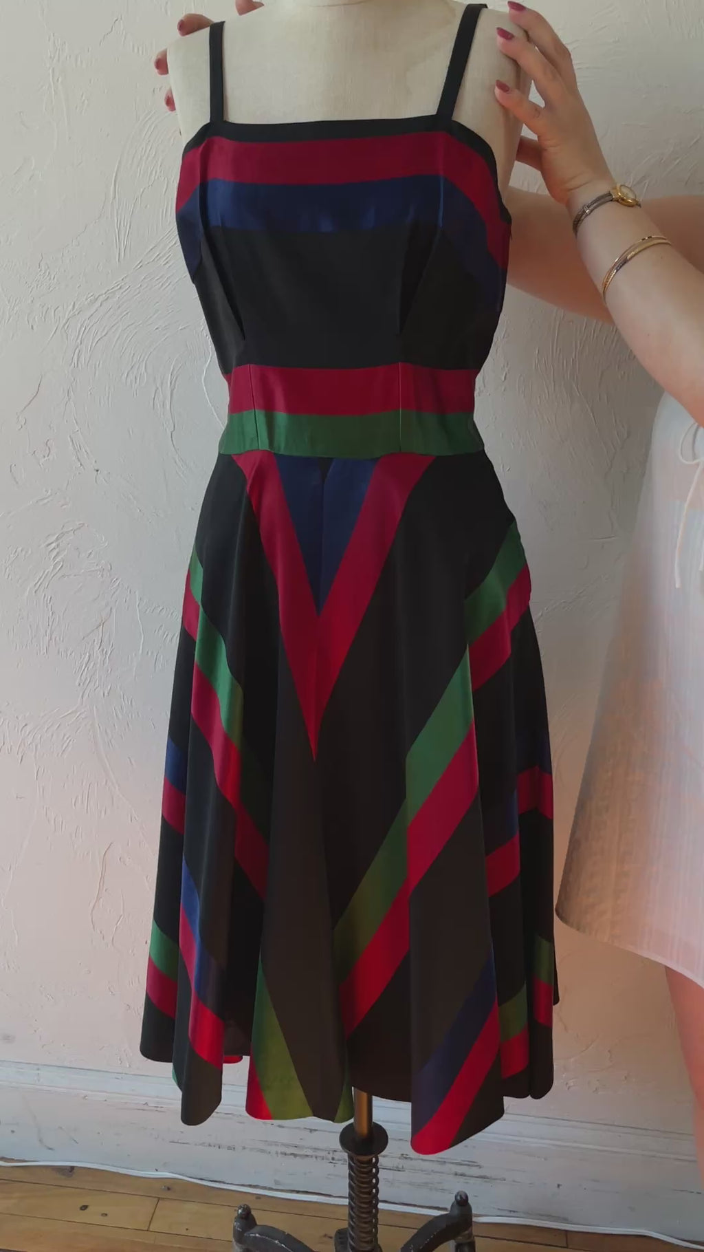 Vintage 1960s Chevron Fit and Flare Dress with Jacket Coordinate Set S - We Thieves