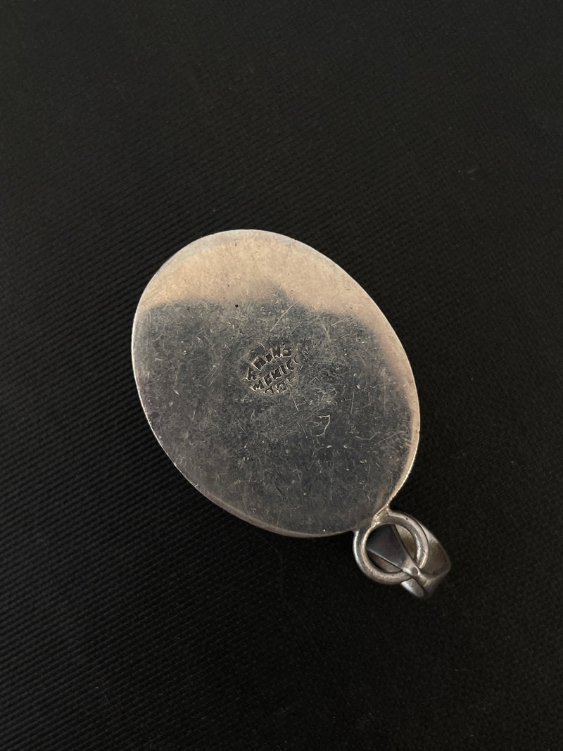 Vintage 925 Mexican Sterling Silver Tiger's Eye Pendant - We Thieves