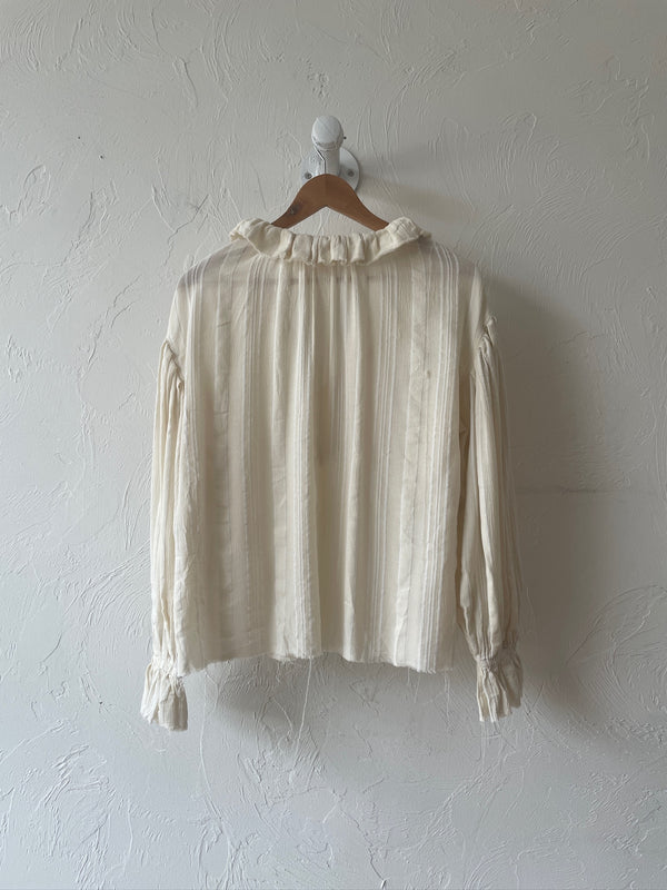 Vintage Philosophy Cream Peasant Blouse with Raw Hem S/M - We Thieves