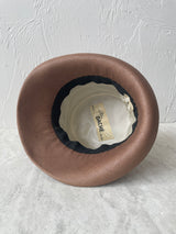 Vintage 1960s Daché Camel Woven Hat - We Thieves
