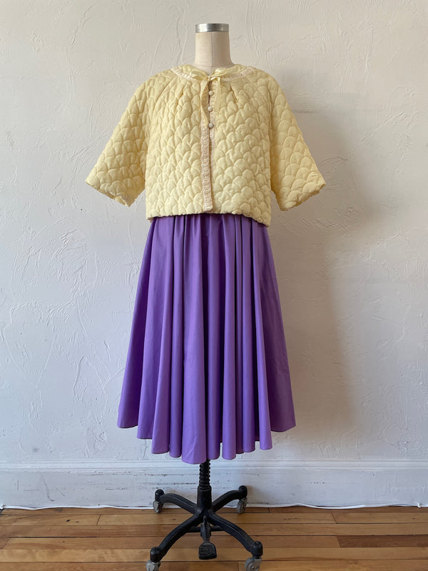Vintage 1960s Quilted Butter Yellow Capelet M/L - We Thieves