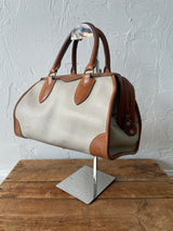 Vintage Dooney & Bourke Cream Pebbled Leather Doctor Bag - We Thieves