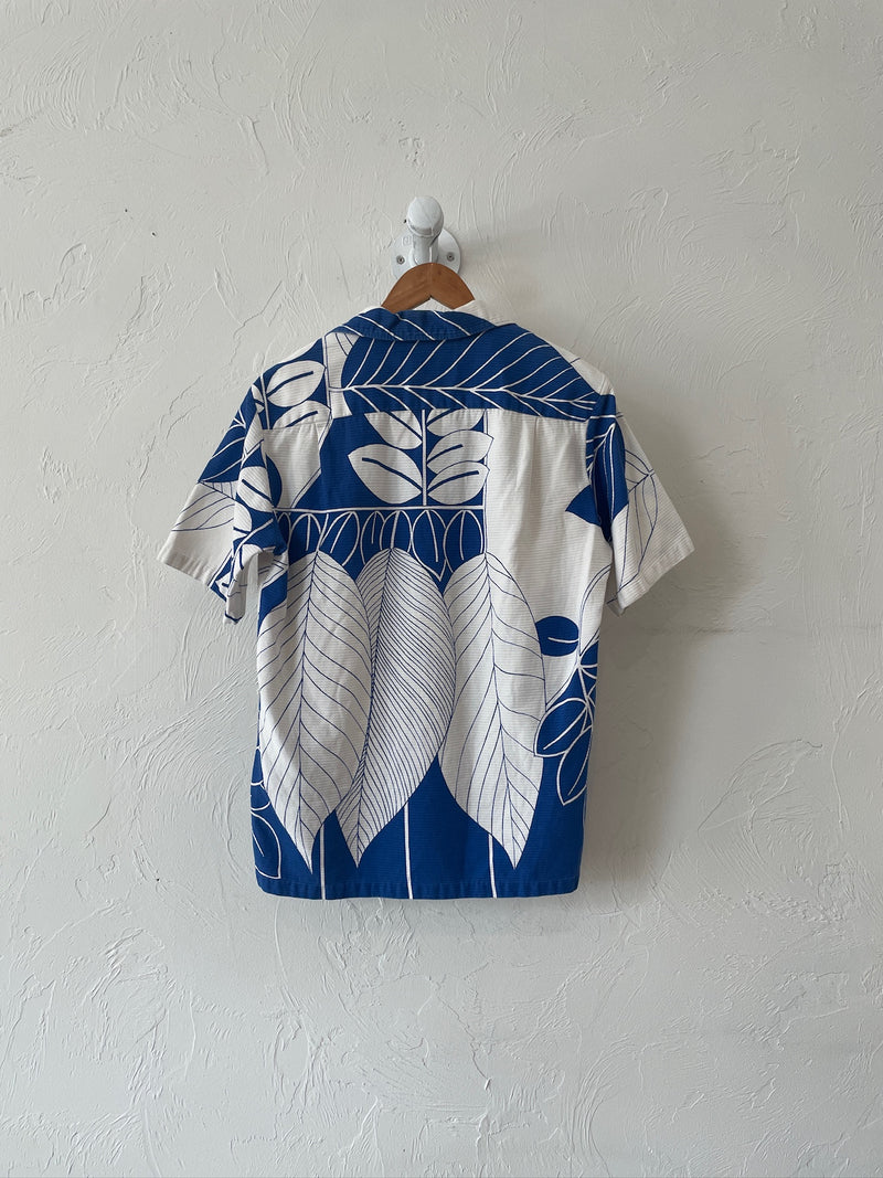 Vintage White + Blue Waltah Clarke Hawaiian Shirt S - We Thieves