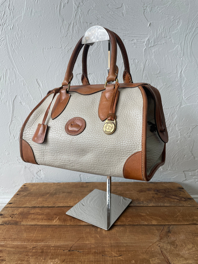 Vintage Dooney & Bourke Cream Pebbled Leather Doctor Bag - We Thieves