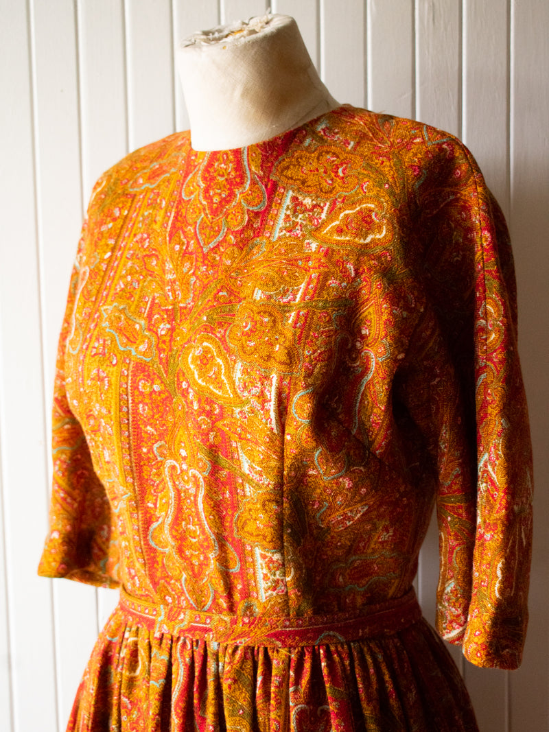 Vintage 1960s Burnt Orange Paisley Sheath Dress Small - We Thieves