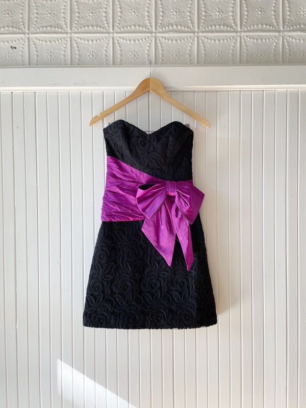 Vintage 1990s Betsey Johnson Little Black Mini Dress XS - We Thieves